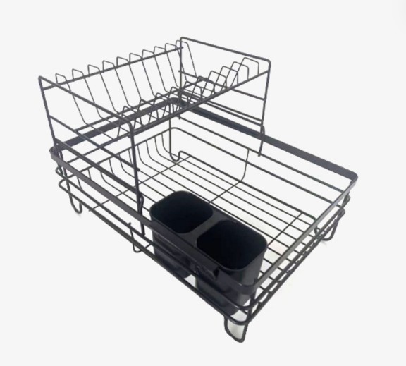 Cad iad na buntáistí a bhaineann le racaí babhla cruach dhosmálta i gcomparáid le hábhair eile?